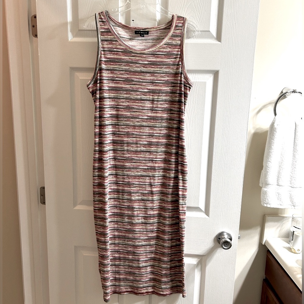 👗 BOGO Lane Bryant dress (fitted) pics 3,7 represents actual color best